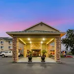 Comfort Inn & Suites Redwood Country