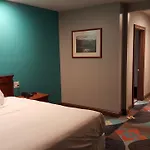 Fortuna Redwood Inn