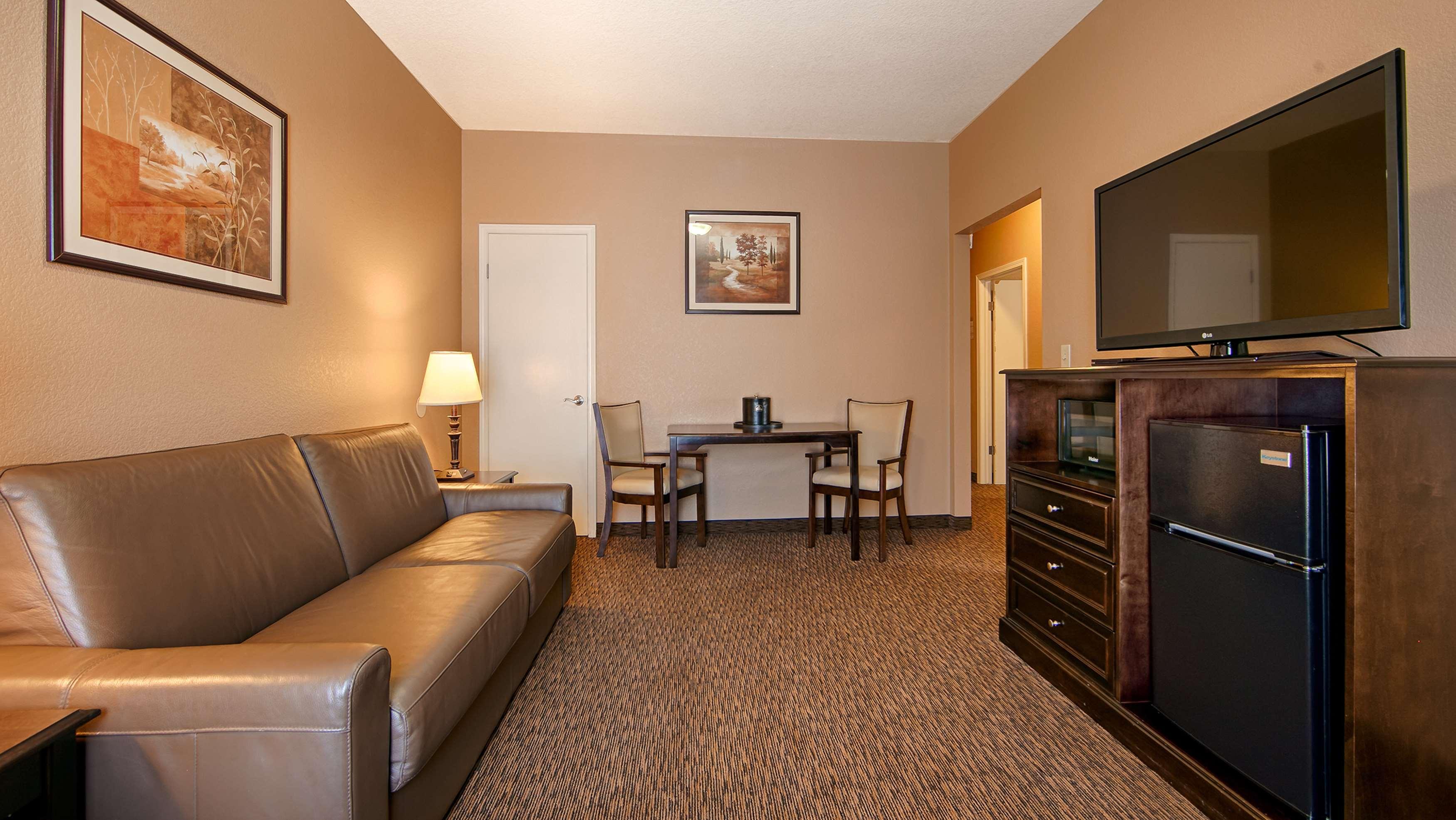 Hotel Western Country 3*