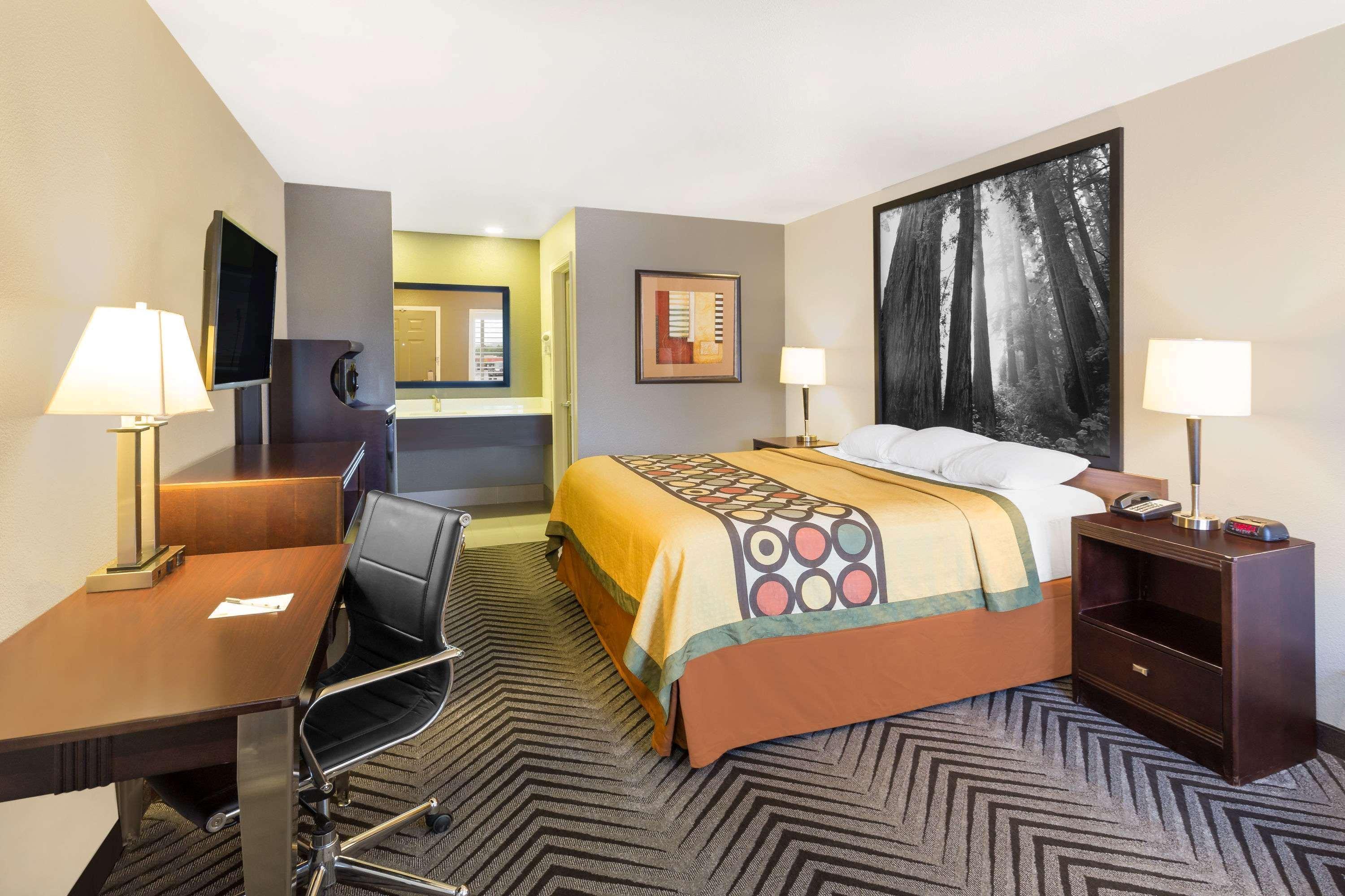 Hotel Super 8 By Wyndham