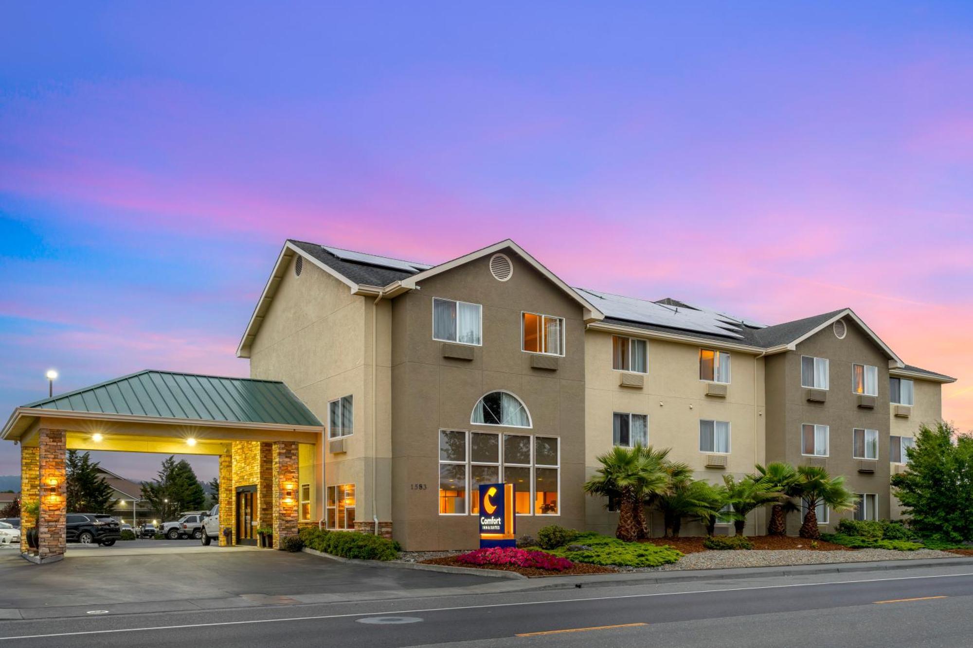 Hotel Comfort & Redwood Country Fortuna