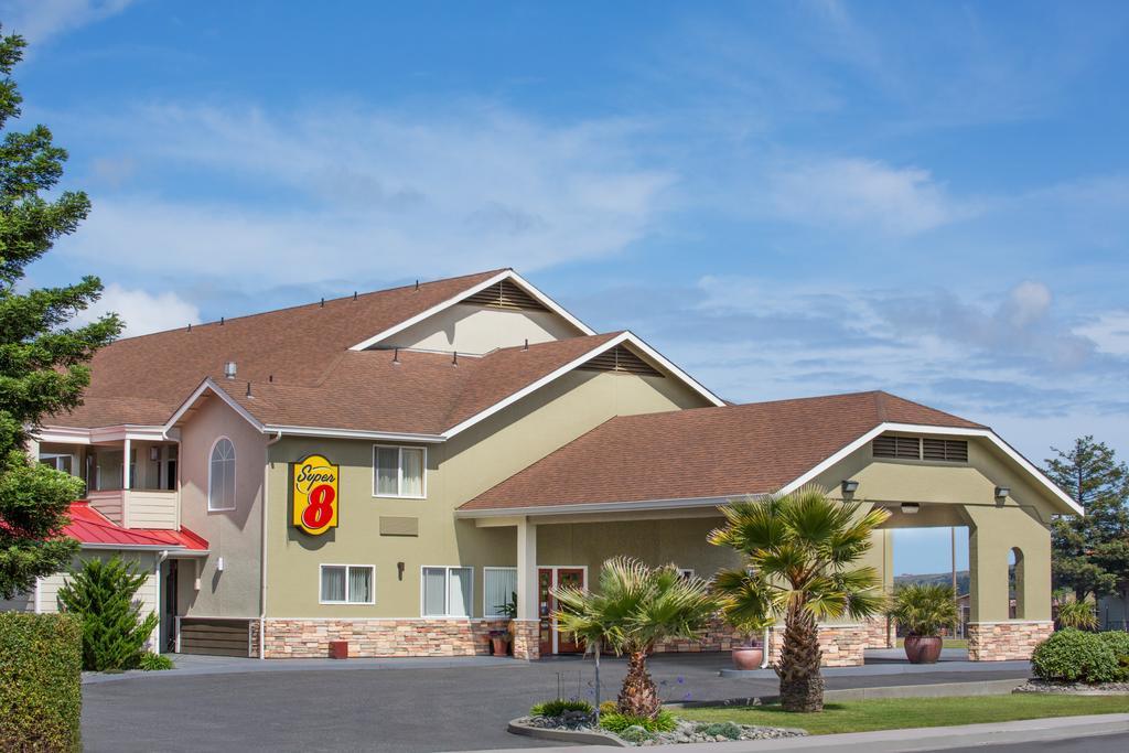 Hotel Super 8 By Wyndham