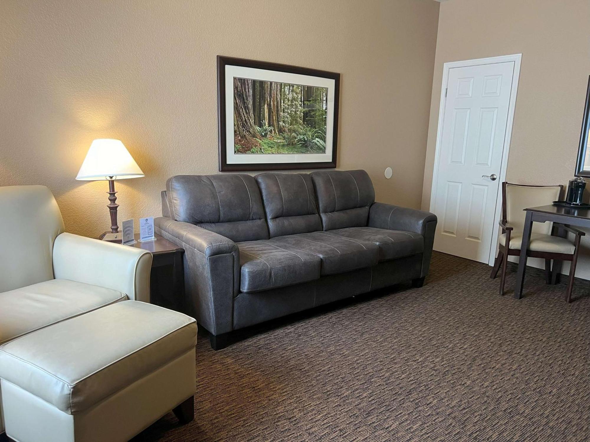 Western Country Hotel