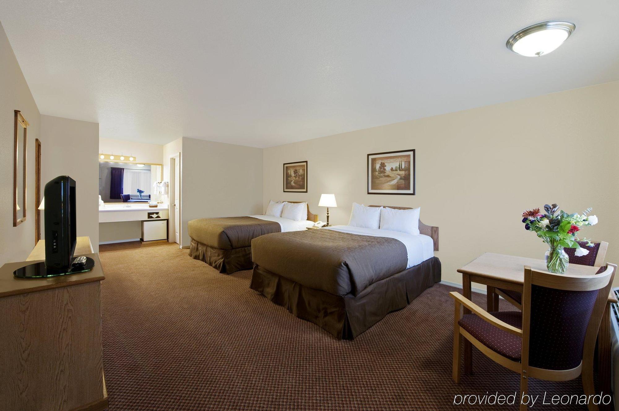 Western Country Hotel